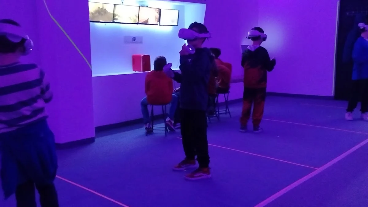 VR World Lab - 2